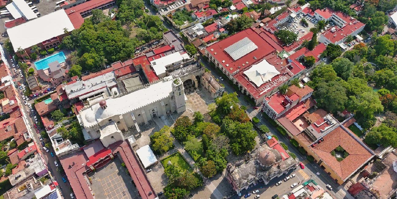 What Drone Footage Reveals about Garden Culture in Cuernavaca